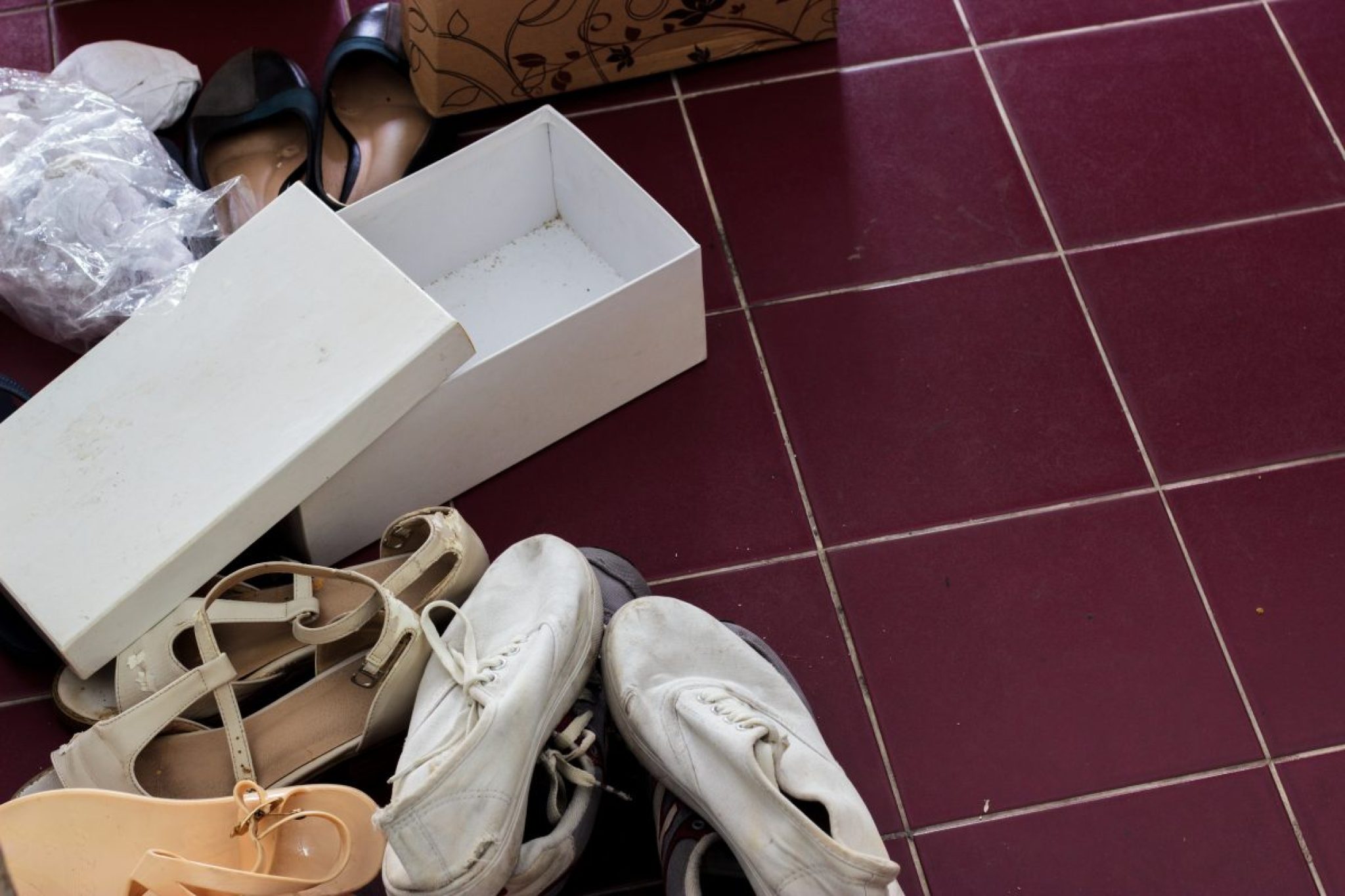 where-to-donate-empty-shoe-boxes-the-shoe-box-nyc