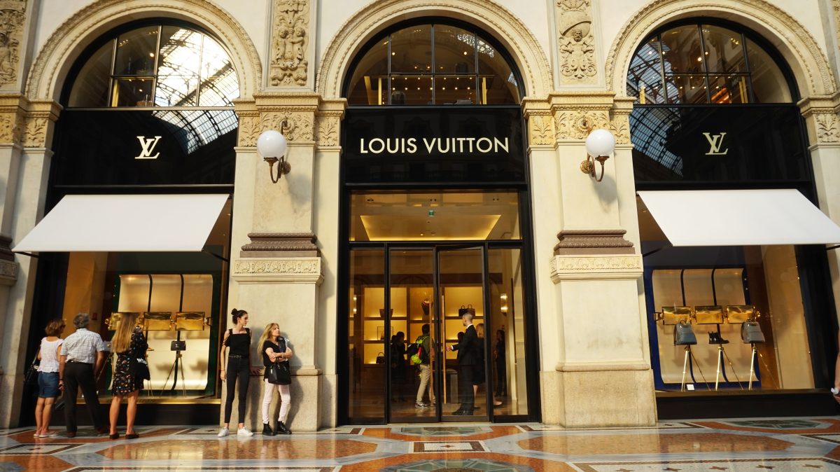 Louis Vuitton Men Shoes Luxury Sneakers  Footwear on Carousell