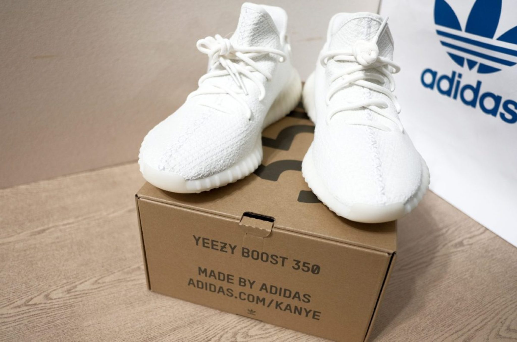 adidas-yeezy-350-size-chart-yeezy-shoe-sizing-guidelines-the-shoe-box-nyc